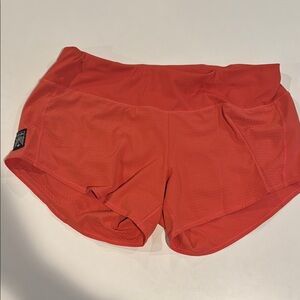 Oiselle Women’s Roga Shorts - Coral sz 8